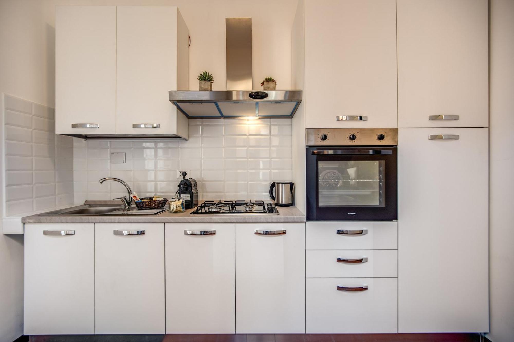 Bed and breakfast Tree Charme Trilussa 2*